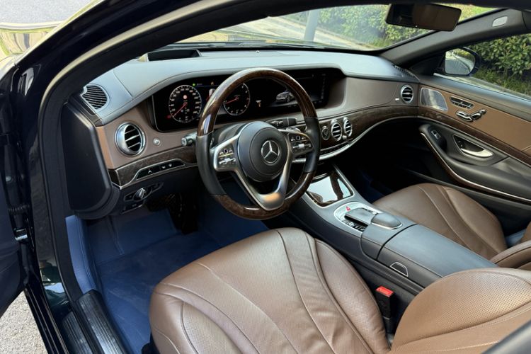 Used Mercedes-Benz S-Class 2019 S 350 L Luxury Edition Prestige Edition Interior 2