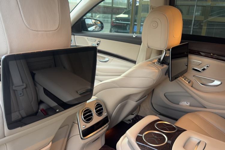 Used Mercedes-Benz S-Class 2019 S 320 L Prestige Edition Interior 5