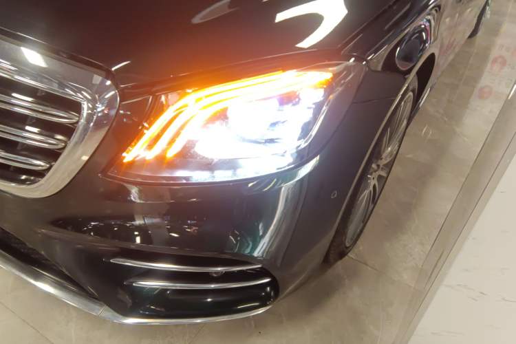 Used Mercedes-Benz S-Class 2019 S 450 L 4MATIC Left Front Headlight