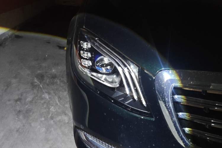 Used Mercedes-Benz S-Class 2019 S 350 L Luxury Model Right Front Headlight