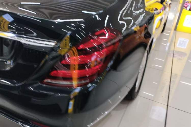 Used Mercedes-Benz S-Class 2019 S 320 L Right Rear Taillight