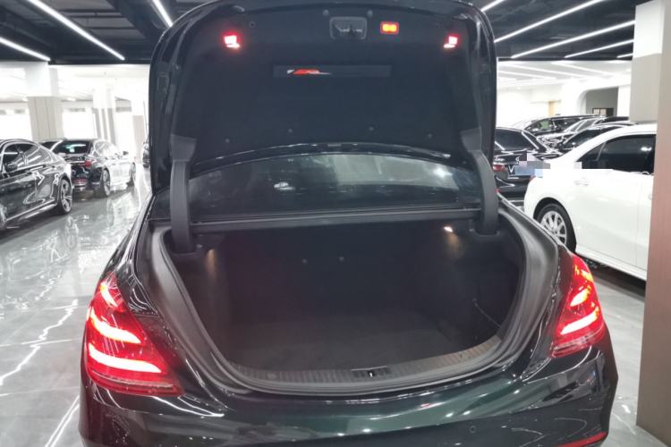 Used Mercedes-Benz S-Class 2019 S 320 L Trunk