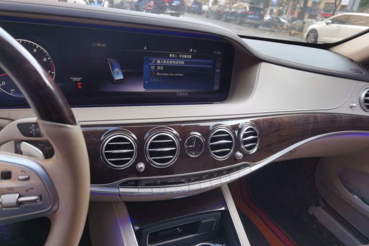 Used Mercedes-Benz S-Class 2019 S 350 L Prestige Model Ultimate Collection Audio And AC Panel