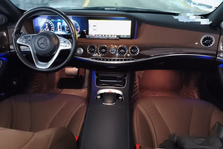 Used Mercedes-Benz S-Class 2019 S 320 L Center Console