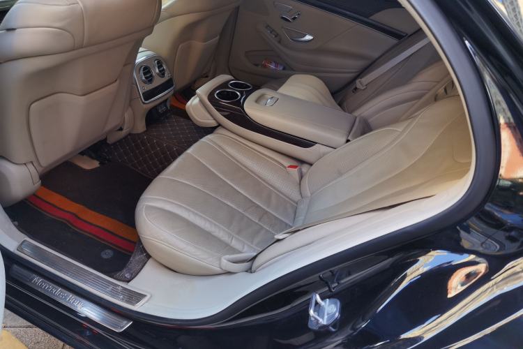 Used Mercedes-Benz S-Class 2019 S 350 L Prestige Model Ultimate Collection Left Rear Seat