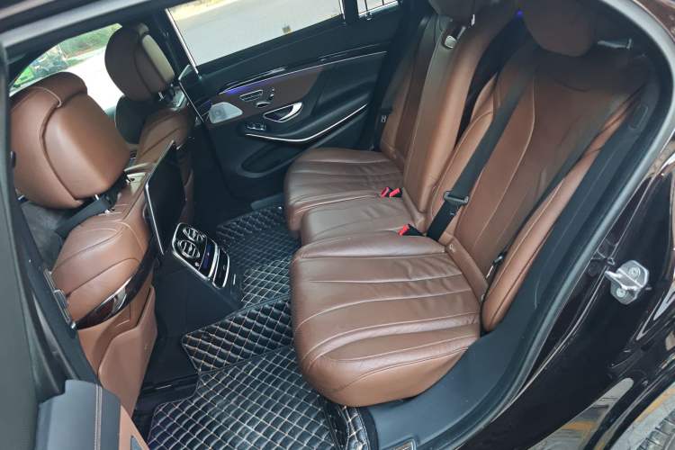 Used Mercedes-Benz S-Class 2019 S 350 L Luxury Edition Prestige Edition Left Rear Seat