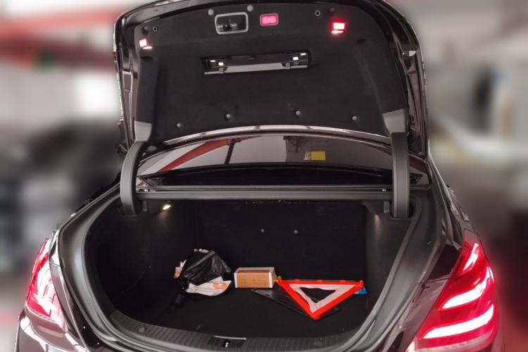 Used Mercedes-Benz S-Class 2019 S 320 L Trunk