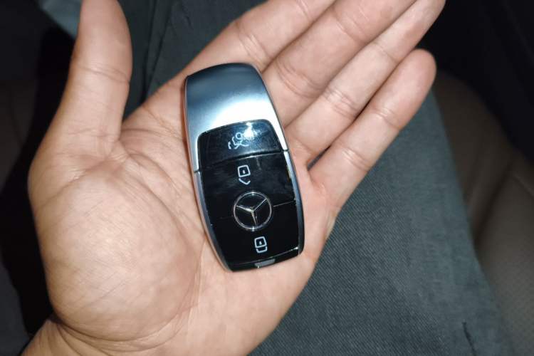 Used Mercedes-Benz S-Class 2019 S 320 L Vehicle Key