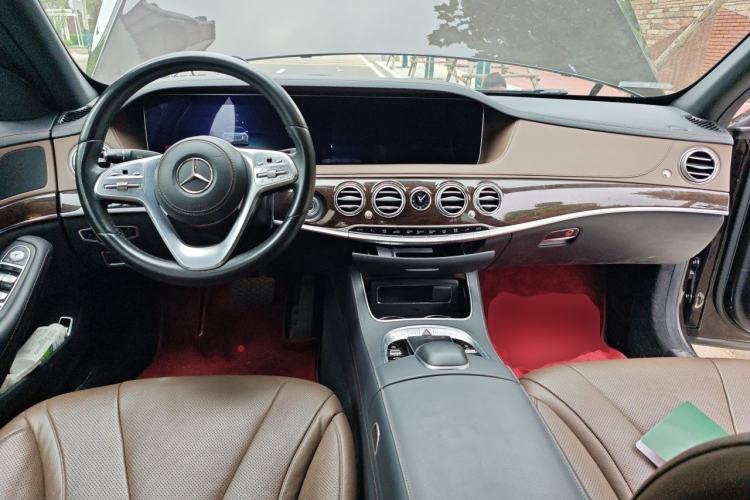 Used Mercedes-Benz S-Class 2019 S 320 L Prestige Edition Center Console