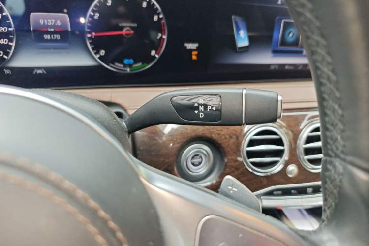 Used Mercedes-Benz S-Class 2019 S 320 L Prestige Edition Gear Lever