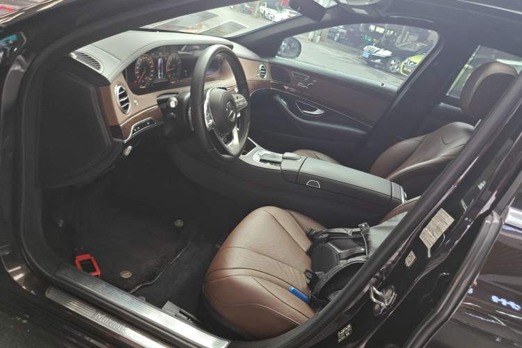 Used Mercedes-Benz S-Class 2019 S 320 L Left Front Seat