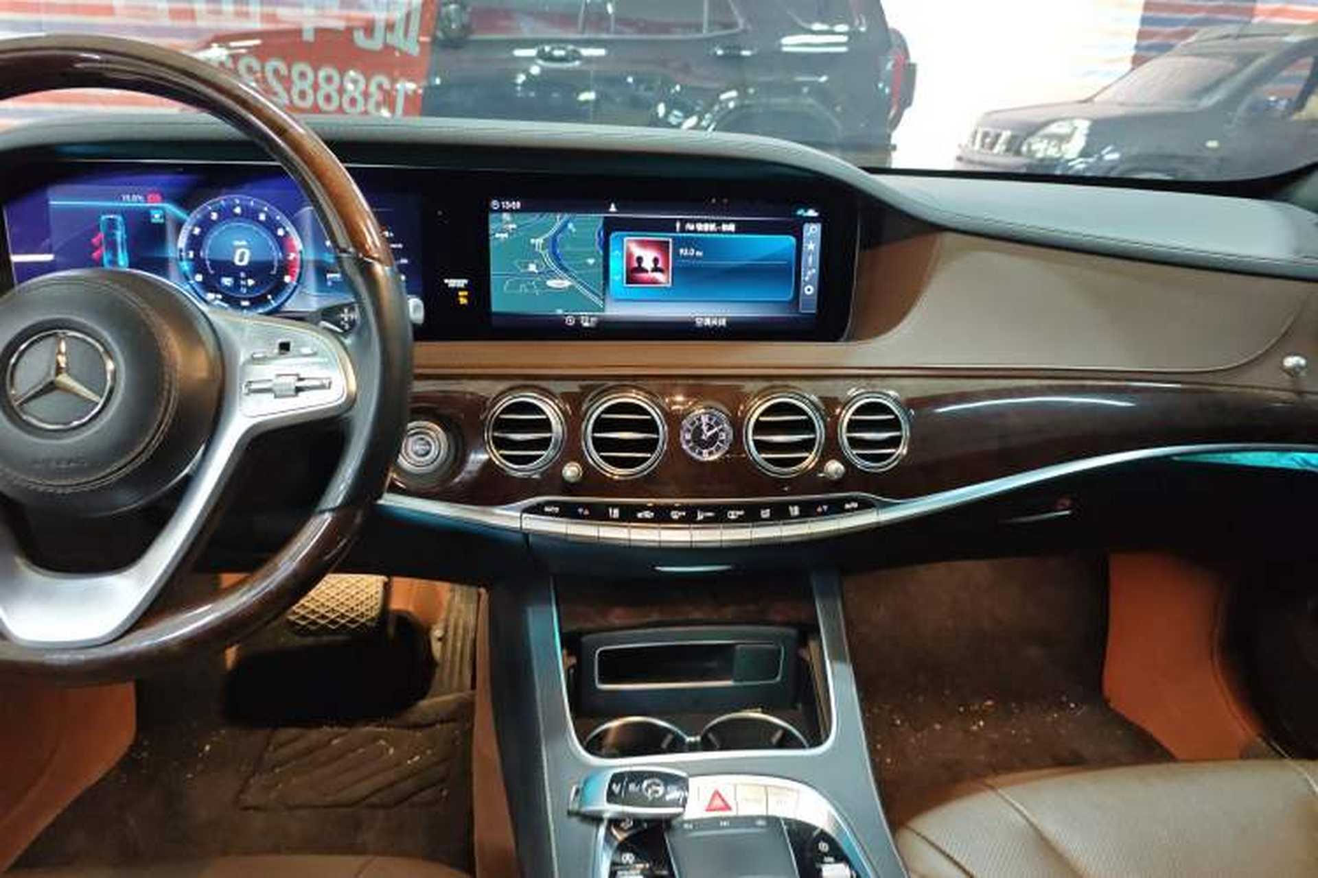 Used Mercedes-Benz S-Class 2019 S 350 L Executive Edition Audio And AC Panel