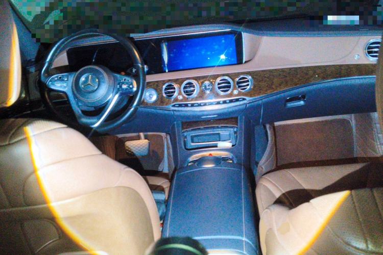 Used Mercedes-Benz S-Class 2019 S 320 L Center Console