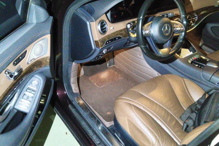 Used Mercedes-Benz S-Class 2019 S 320 L Driver Seat