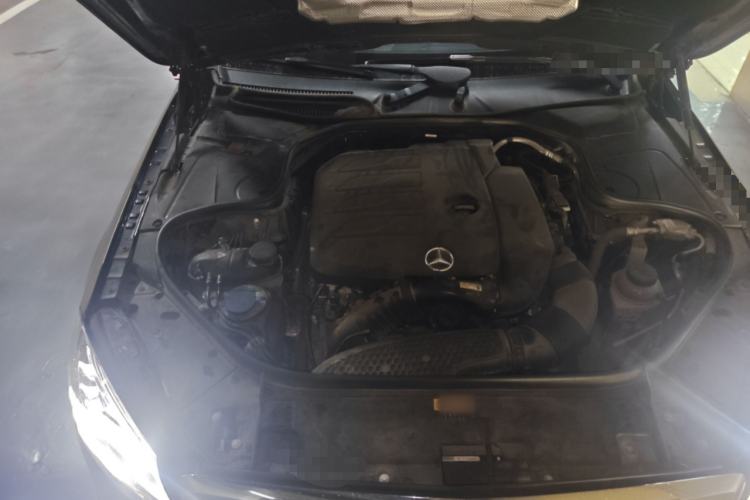 Used Mercedes-Benz S-Class 2019 S 320 L Engine Bay Right