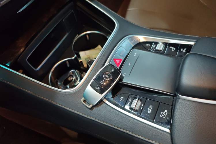 Used Mercedes-Benz S-Class 2019 S 350 L Executive Edition Interior 1
