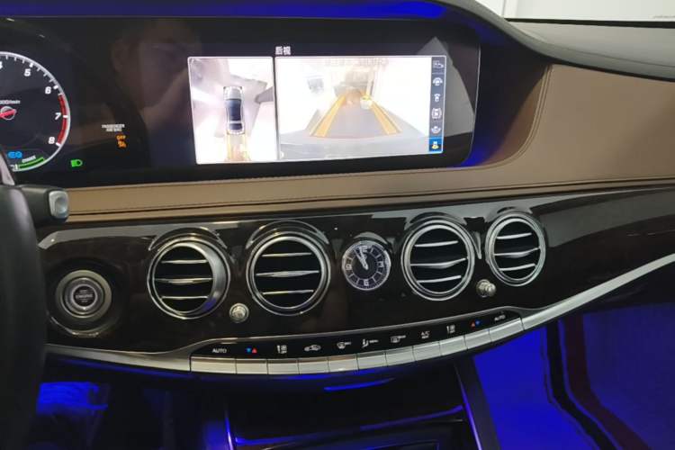 Used Mercedes-Benz S-Class 2020 S 350 L Exclusive Edition Prestige Collection Audio And AC Panel
