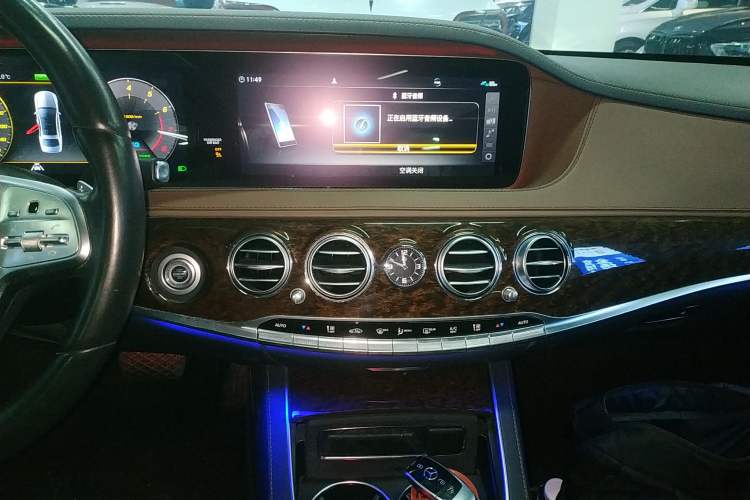 Used Mercedes-Benz S-Class 2020 S 350 L Business Class Ultimate Edition Audio And AC Panel