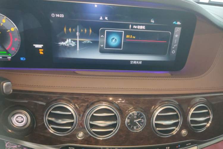 Used Mercedes-Benz S-Class 2020 S 350 L Business Class Ultimate Edition Audio And AC Panel
