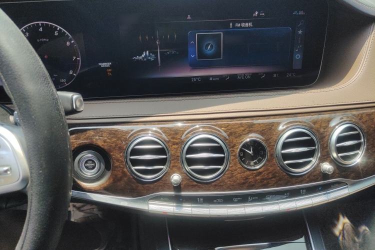 Used Mercedes-Benz S-Class 2020 S 350 L Business Class Ultimate Edition Audio And AC Panel