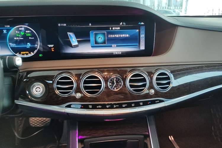 Used Mercedes-Benz S-Class 2020 S 350 L Business Class Ultimate Edition Audio And AC Panel