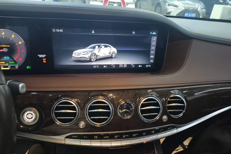 Used Mercedes-Benz S-Class 2020 S 350 L Business Class Ultimate Edition Audio And AC Panel