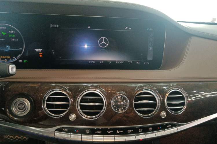 Used Mercedes-Benz S-Class 2020 S 350 L Exclusive Edition Prestige Collection Audio And AC Panel