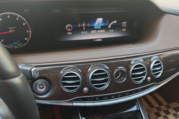 Used Mercedes-Benz S-Class 2020 S 350 L Business Class Ultimate Edition Audio And AC Panel