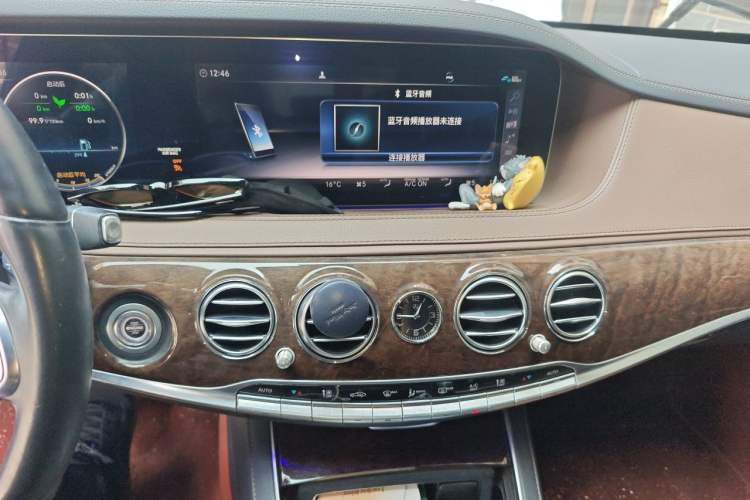 Used Mercedes-Benz S-Class 2020 S 350 L Business Class Ultimate Edition Audio And AC Panel