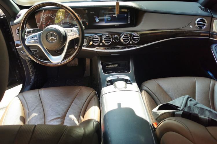 Used Mercedes-Benz S-Class 2020 S 350 L Exclusive Edition Prestige Collection Center Console