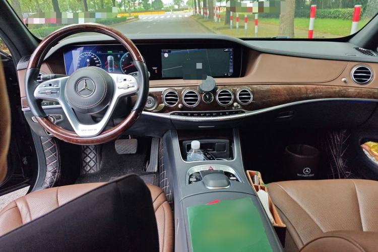 Used Mercedes-Benz S-Class 2020 S 350 L Exclusive Edition Prestige Collection Center Console