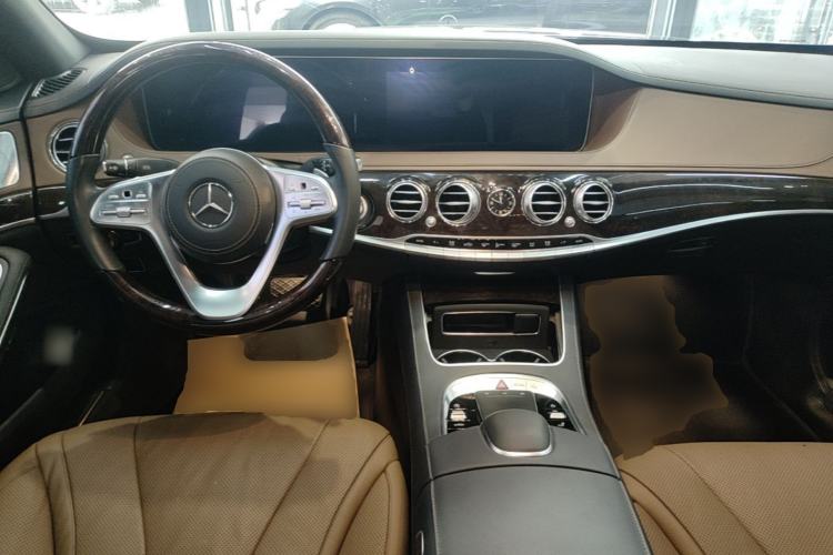 Used Mercedes-Benz S-Class 2020 S 350 L Exclusive Edition Prestige Collection Center Console