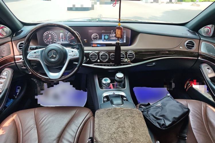 Used Mercedes-Benz S-Class 2020 S 350 L Exclusive Edition Prestige Collection Center Console