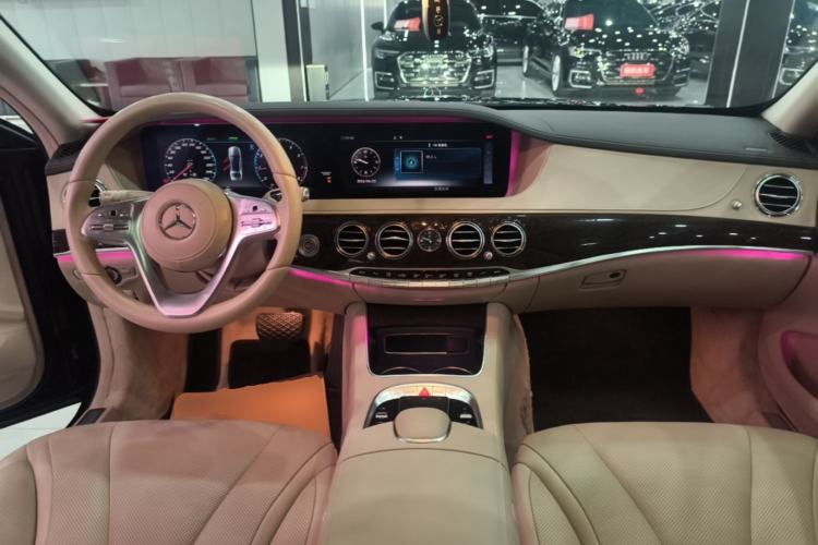 Used Mercedes-Benz S-Class 2020 S 350 L Business Class Ultimate Edition Center Console