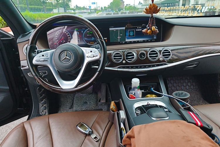 Used Mercedes-Benz S-Class 2020 S 350 L Exclusive Edition Prestige Collection Center Console