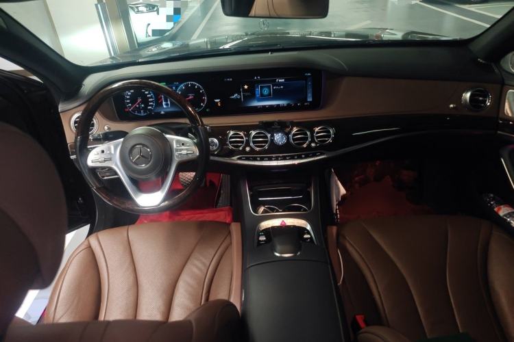 Used Mercedes-Benz S-Class 2020 S 350 L Exclusive Edition Prestige Collection Center Console