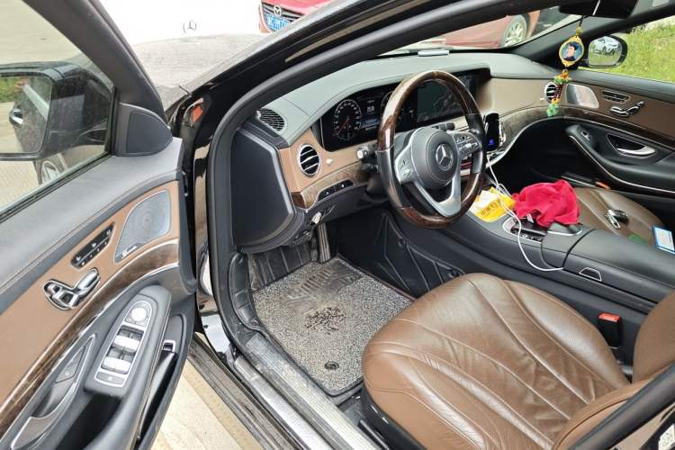 Used Mercedes-Benz S-Class 2020 S 350 L Business Class Ultimate Edition Driver Seat