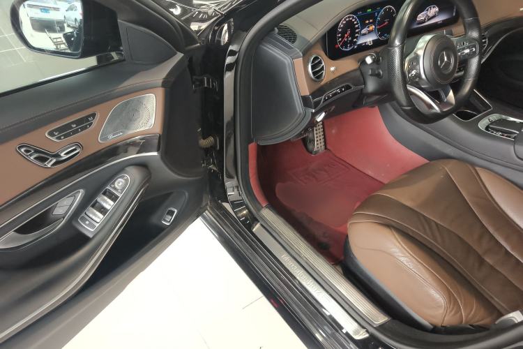 Used Mercedes-Benz S-Class 2020 S 450 L 4MATIC Exclusive Edition Driver Seat