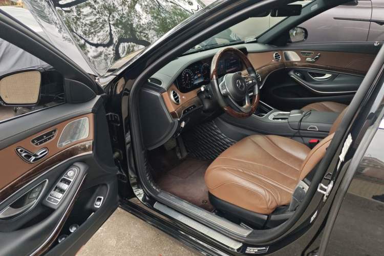 Used Mercedes-Benz S-Class 2020 S 350 L Exclusive Edition Prestige Collection Driver Seat