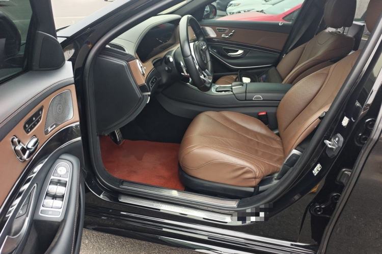 Used Mercedes-Benz S-Class 2020 S 450 L 4MATIC Exclusive Edition Driver Seat