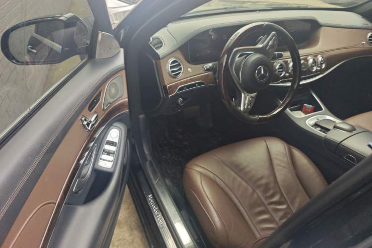 Used Mercedes-Benz S-Class 2020 S 350 L Business Class Ultimate Edition Driver Seat