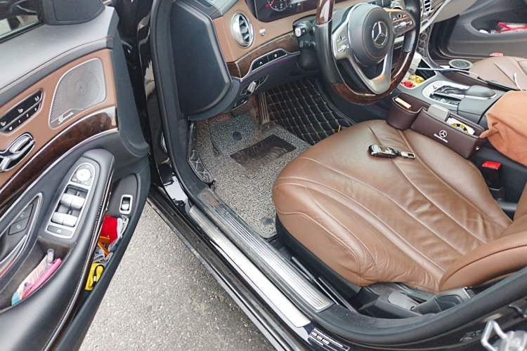Used Mercedes-Benz S-Class 2020 S 350 L Exclusive Edition Prestige Collection Driver Seat