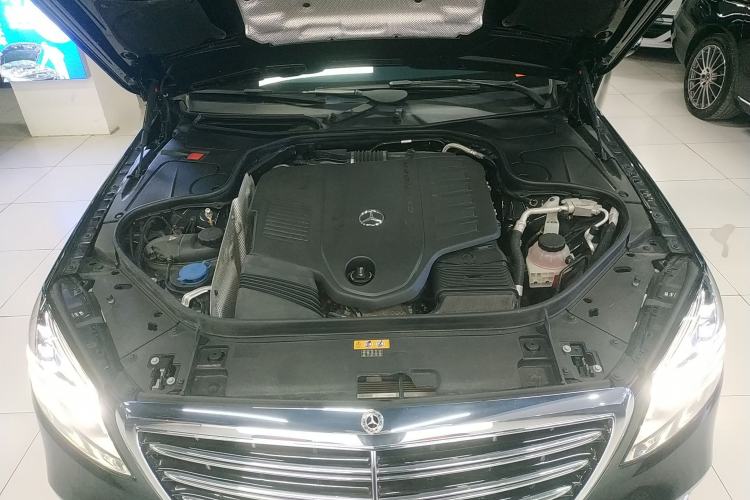 Used Mercedes-Benz S-Class 2020 S 350 L Business Class Ultimate Edition Engine Bay