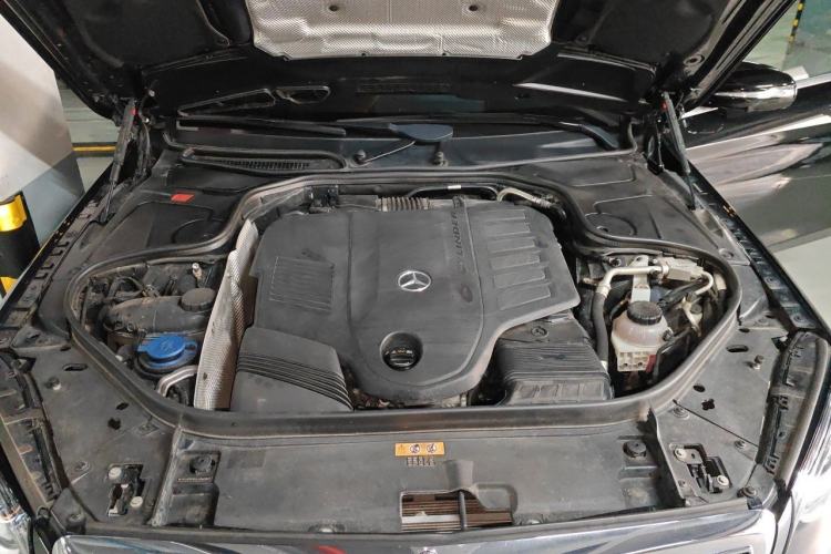 Used Mercedes-Benz S-Class 2020 S 450 L 4MATIC Exclusive Edition Engine Bay