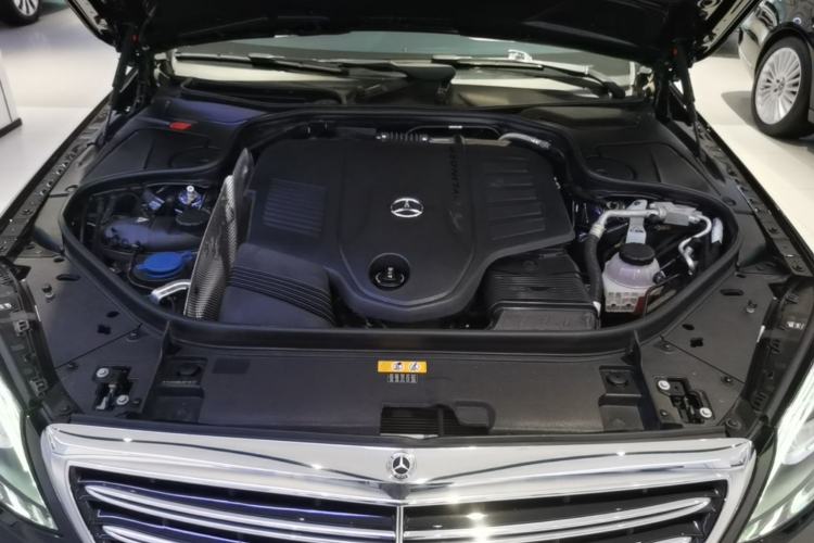 Used Mercedes-Benz S-Class 2020 S 350 L Business Class Ultimate Edition Engine Bay