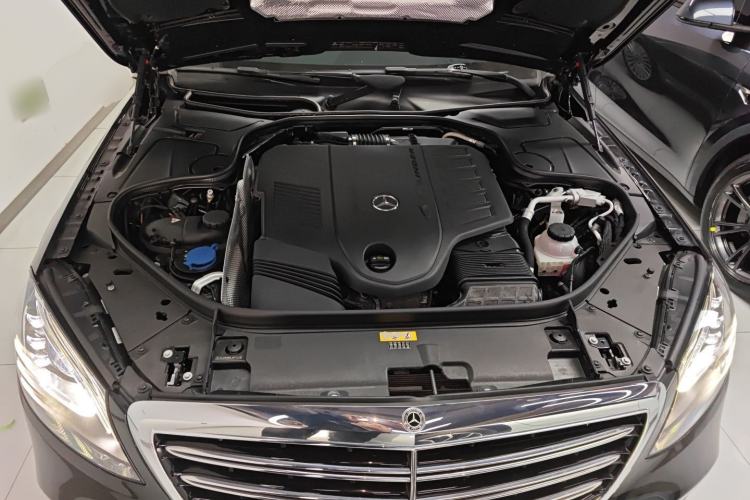 Used Mercedes-Benz S-Class 2020 S 350 L Business Class Ultimate Edition Engine Bay