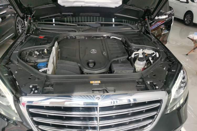 Used Mercedes-Benz S-Class 2020 S 350 L Business Class Ultimate Edition Engine Bay
