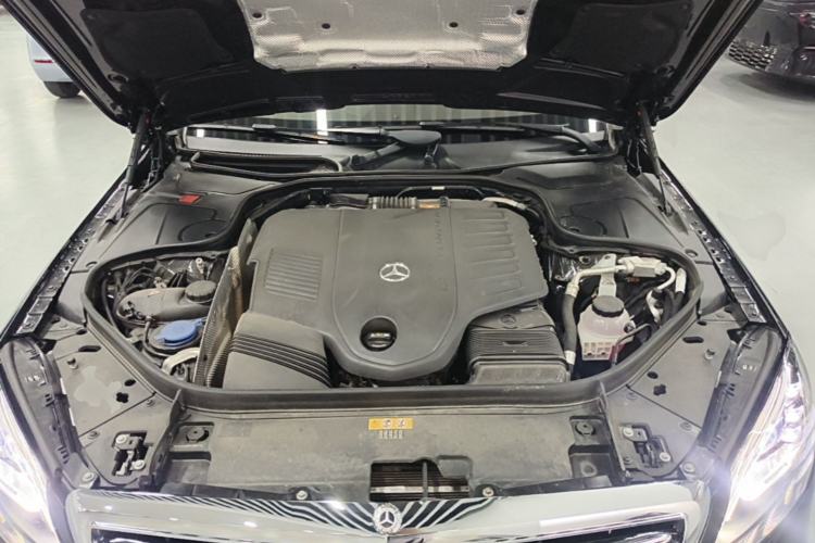 Used Mercedes-Benz S-Class 2020 S 350 L Business Class Ultimate Edition Engine Bay