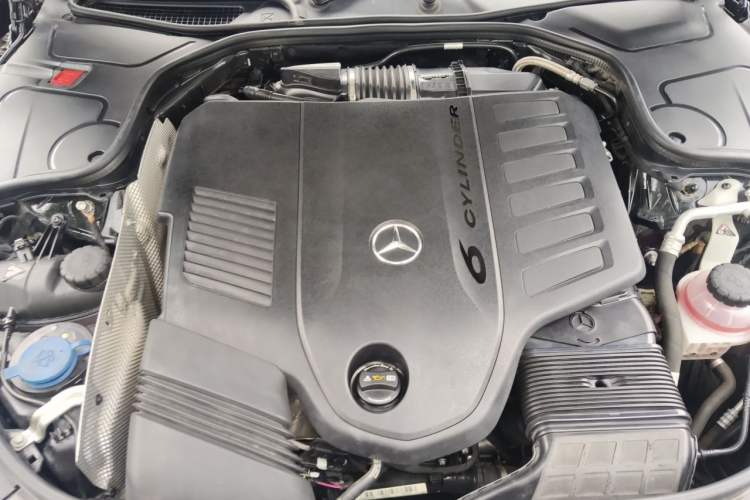 Used Mercedes-Benz S-Class 2020 S 350 L Exclusive Edition Prestige Collection Engine Bay