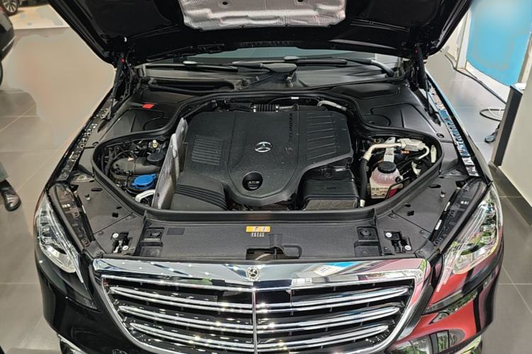 Used Mercedes-Benz S-Class 2020 S 350 L Exclusive Edition Prestige Collection Engine Bay